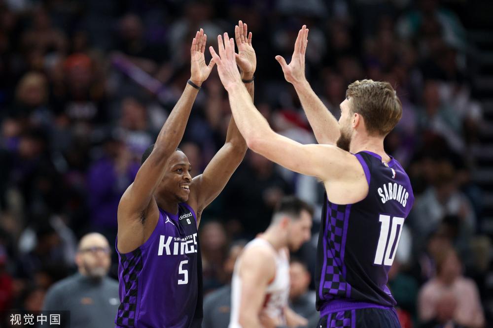 的乒乓球新 的乒乓球新