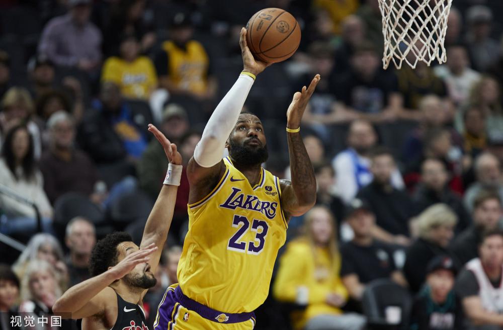 阵型更为收 阵型更为收