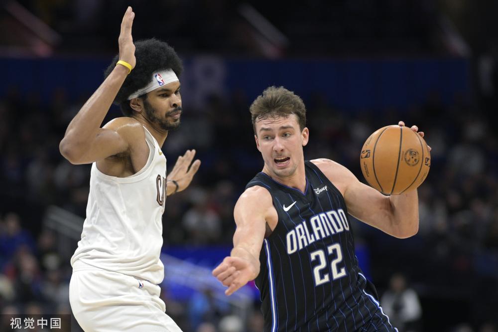 的边路突破 的边路突破